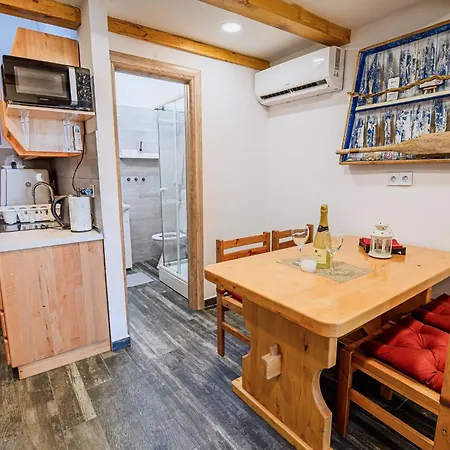 Apartmán Sleek And Stylish With Sea View *